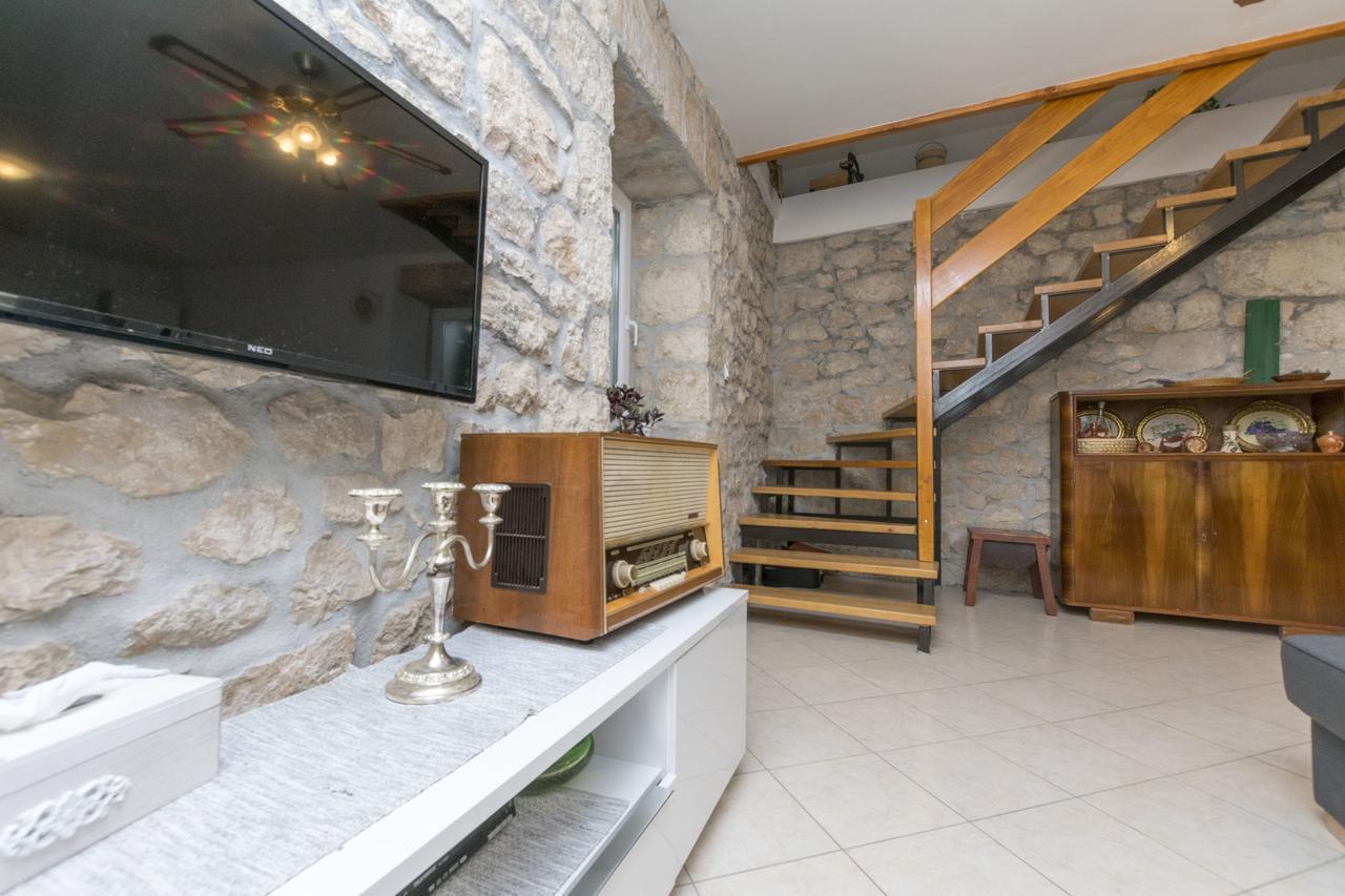 Вілла House Ante Grabovac  Екстер'єр фото